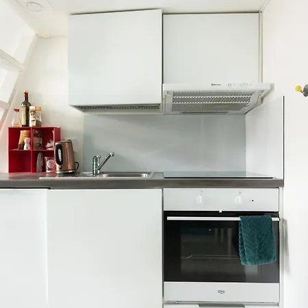 Wehost Kustaankatu 1 C Helsingfors